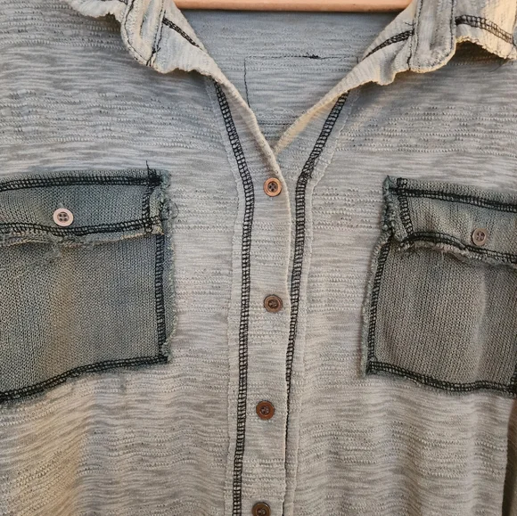 Pol Full Button Lightweight Shirt Size Large Beach Boho Green - Picture 13 of 14